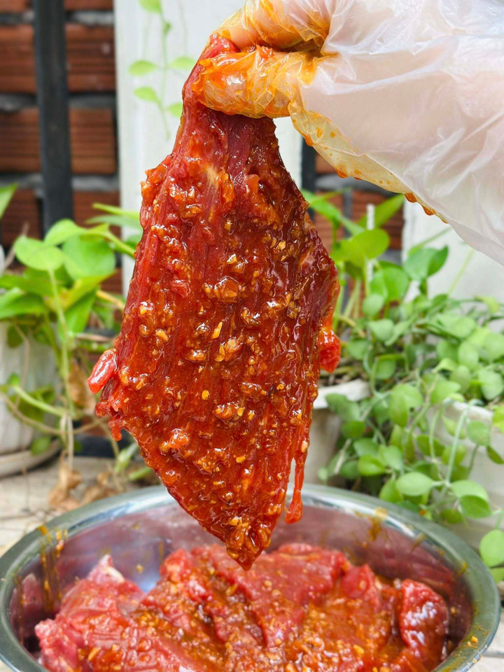 Cách làm khô bò nguyên miếng ăn Tết siêu đơn giản - 4