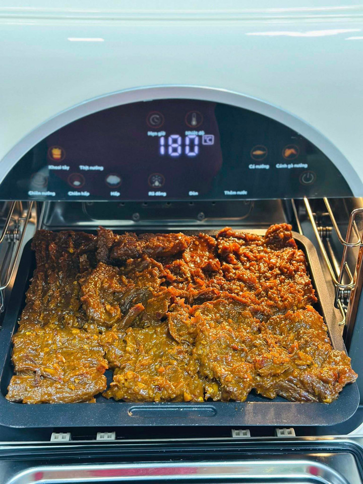 Cách làm khô bò nguyên miếng ăn Tết siêu đơn giản - 7