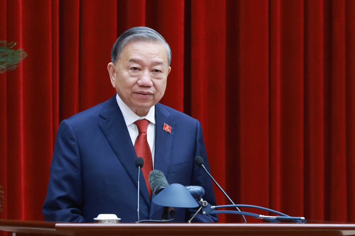 Tổng Bí thư Tô Lâm phát biểu tại Hội nghị lần thứ nhất Ban Chấp hành Trung ương Đảng khóa XIV. (Ảnh: TTXVN)