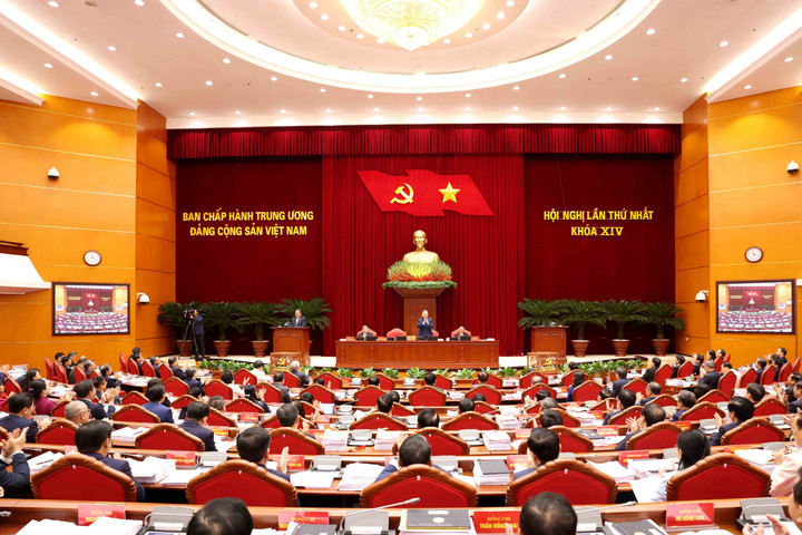 Toàn cảnh Hội nghị lần thứ nhất Ban Chấp hành Trung ương Đảng khóa XIV. (Ảnh: TTXVN)