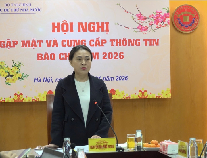 Bà Nguyễn Thị Phố Giang - Phó Cục trưởng Dự trữ Nhà nước, Bộ Tài chính - cho biết năm 2025 đã đấu thầu, nhập kho thành công 500.000 tấn lúa gạo.
