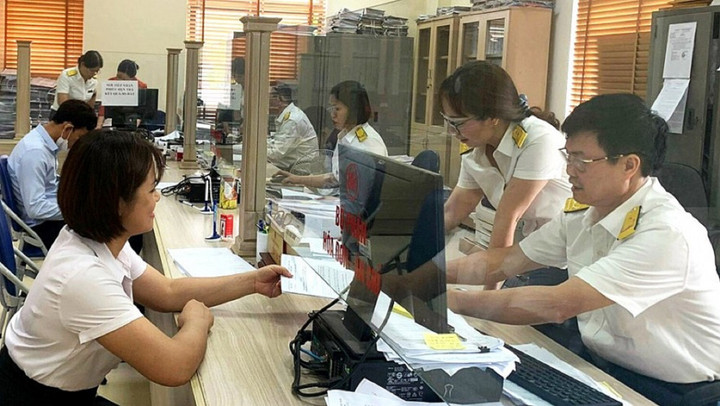 Từ năm 2026, người nộp thuế không phải kê khai, nộp phí môn bài.