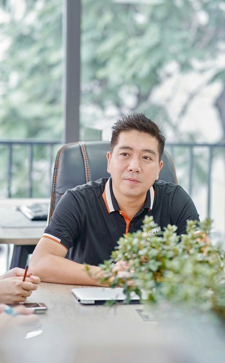 Chiến lược phát triển bền vững, đặt hiệu quả sử dụng thực tế được AZ Office đặt lên hàng đầu (CEO Nguyễn Thanh Tùng).