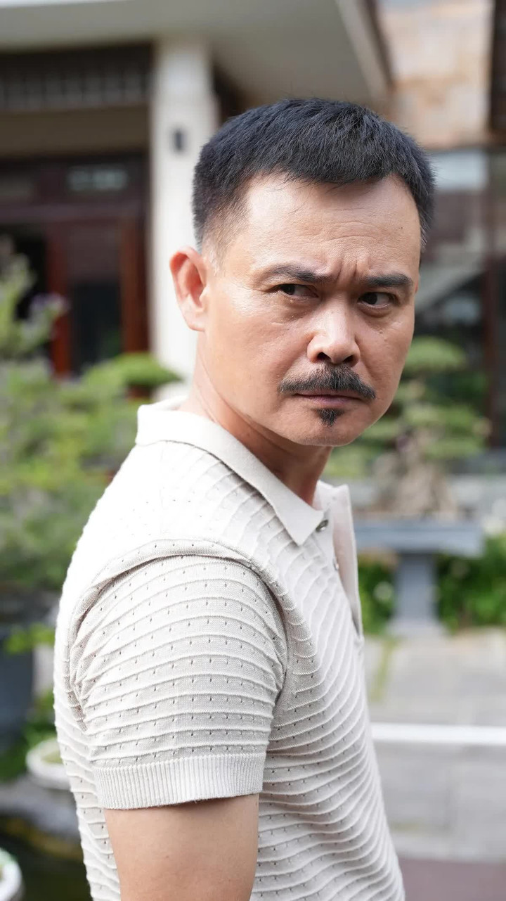 Trong "Có anh, nơi ấy bình yên", NSƯT Vĩnh Xương vào vai Bằng cũng gây được ấn tượng với khán giả.