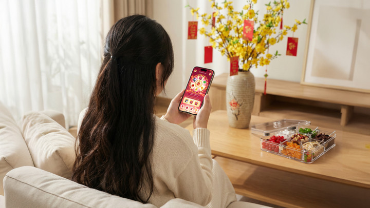 Chỉ cần tải và trải nghiệm ứng dụng Agribank Plus, ai cũng có cơ hội được nhận quà.