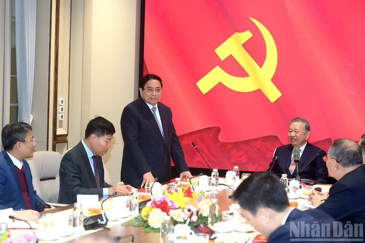 Thủ tướng Phạm Minh Chính phát biểu tại cuộc làm việc.