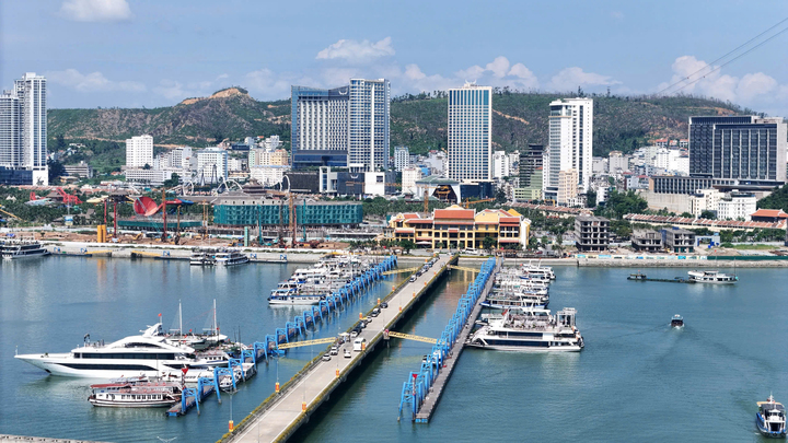 Với những kết quả nổi bật đạt được trong giai đoạn 2020-2025, Quảng Ninh tự tin khẳng định vị thế đầu tàu kinh tế vùng Đông Bắc.