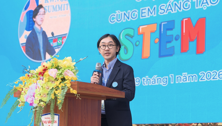 Ông Yokoyama Yu, Giám đốc Panasonic Việt Nam phát biểu phát động cuộc thi và chia sẻ về cột mốc đáng nhớ - 100 nghìn học sinh trải nghiệm STEM trong chương trình “Panasonic vì trường học bền vững”.