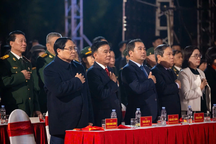 Cùng tham dự tại điểm cầu Hà Nội có ông Trần Cẩm Tú, Thường trực Ban Bí thư. (Ảnh: Phạm Thắng)