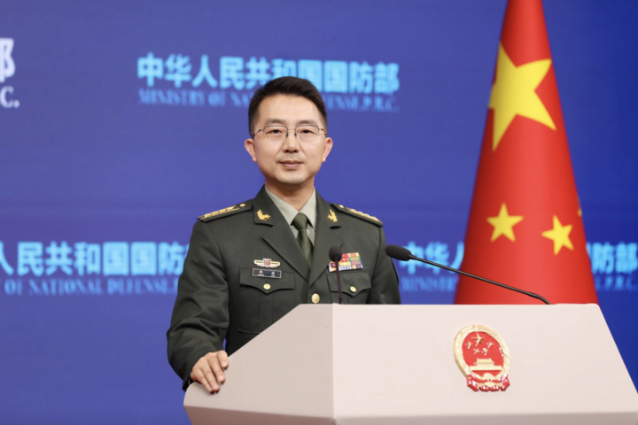 Ngày 29/1, người phát ngôn Bộ Quốc phòng Trung Quốc Tưởng Bân cho biết việc kiên quyết điều tra, xử lý Trương Hựu Hiệp và Lưu Chấn Lập là thành quả to lớn mà cuộc đấu tranh chống tham nhũng của Đảng Cộng sản Trung Quốc và quân đội Trung Quốc đạt được, có ý nghĩa quan trọng đối với việc giành thắng lợi trong trận đánh then chốt, trận đánh lâu dài và trận đánh tổng thể của công cuộc chống tham nhũng trong quân đội. (Ảnh: website Bộ Quốc phòng Trung Quốc)