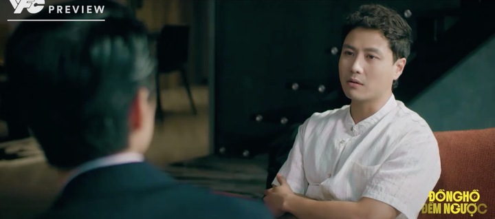 Thành nghe lời bạn "tất tay" vào đầu tư.