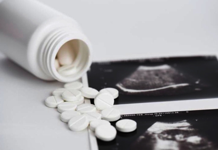 Chuyên gia khuyến cáo tuyệt đối không tự ý sử dụng thuốc phá thai tại nhà.