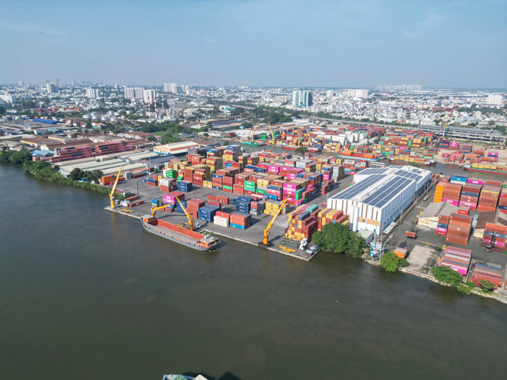 Hoàn thành đầu tư các bến cảng Cái Mép Hạ và cảng trung chuyển quốc tế Cần Giờ, TP.HCM sẽ có cụm cảng trung chuyển quốc tế quy mô tầm cỡ khu vực châu Á.