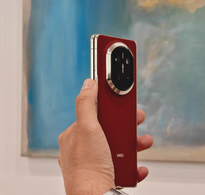 Điện thoại Huawei Mate X7: Khi công nghệ gập đạt độ 'chín' - 5