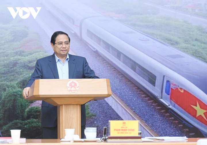 Thủ tướng Phạm Minh Chính phát biểu tại cuộc họp.