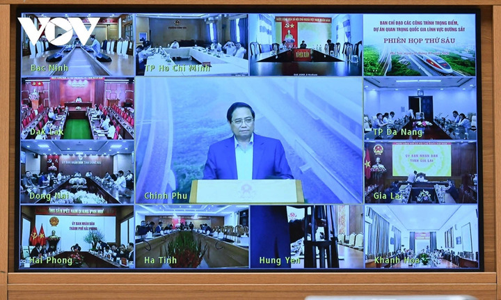 Phiên họp tổ chức trực tuyến với các địa phương.