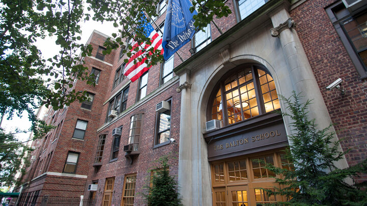 Trường Dalton, nơi học phí chỉ dành cho giới giàu có. (Ảnh: New York Times)