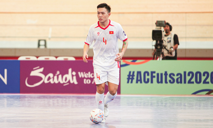 Đội tuyển futsal Việt Nam tạm đứng nhì bảng B.