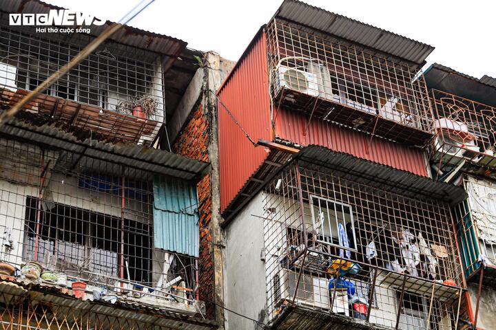 Cận cảnh loạt chung cư cũ ở Hà Nội sắp được kiểm định chất lượng - 11