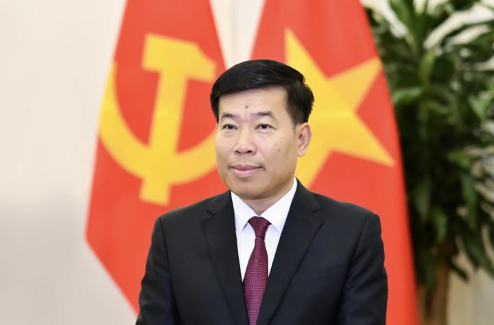 Thứ trưởng Ngoại giao Nguyễn Mạnh Cường.