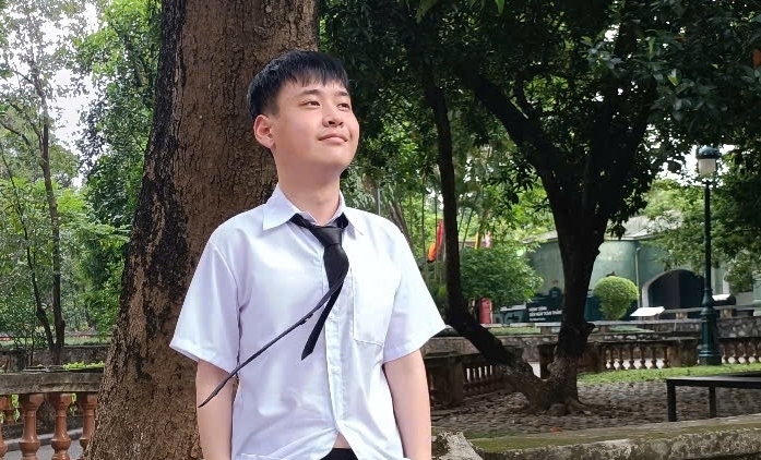 Quang Anh hồi phục và trở lại trường học sau ghép tim. (Ảnh: BVCC)