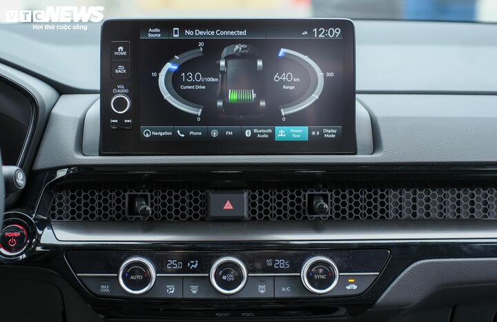 Honda lắp ráp CR-V e:HEV mới tại Việt Nam, bỏ cần số truyền thống - 6