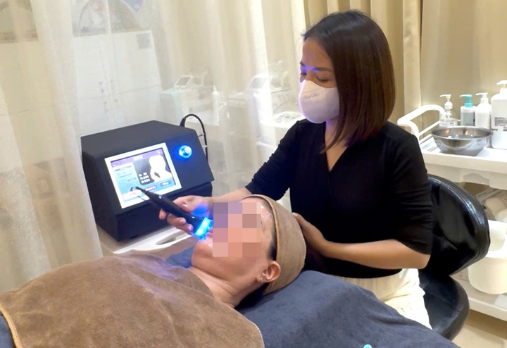 Cần quan tâm đến chất lượng mỹ phẩm khi đi spa.