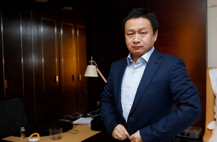 Tỷ phú Chu Á Huy nổi tiếng toàn cầu nhờ thương vụ mua cổ phần của ứng dụng hẹn hò Grindr. (Ảnh: SCMP)