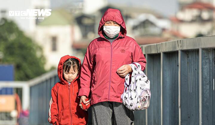 Ngày 5/2, miền Bắc nắng với nhiệt độ cao nhất 21-24°C. (Ảnh minh hoạ: Đắc Huy)