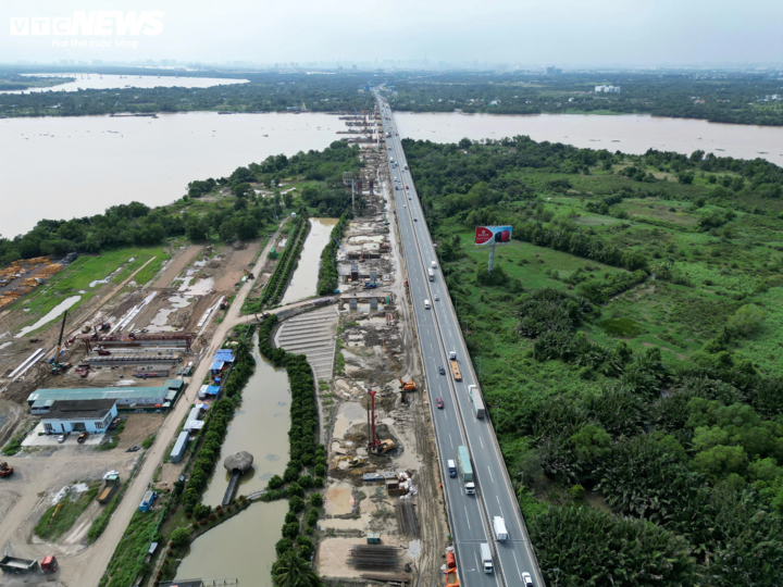 Đầu tư công vẫn là chìa khóa của tăng trưởng năm 2026. (Ảnh minh họa)