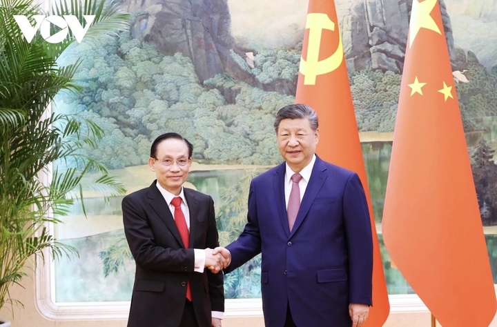 Bộ trưởng Lê Hoài Trung hội kiến Tổng Bí thư, Chủ tịch nước Trung Quốc Tập Cận Bình