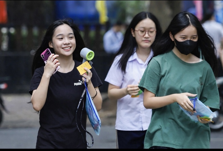 Dự thảo quy chế tuyển sinh đại học năm 2026 bổ sung hai quy định mới đối với phương thức xét học bạ. (Ảnh minh họa)