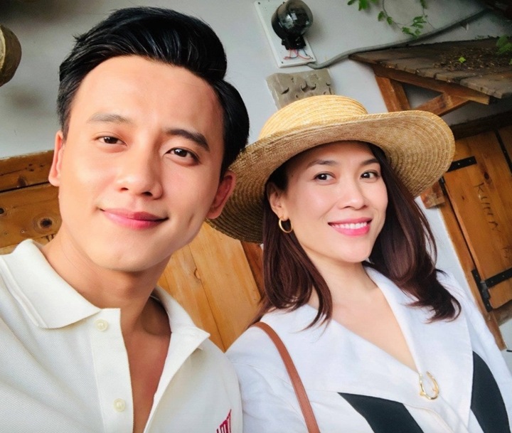 Dù có nhiều đồn đoán về chuyện tình cảm, họ không luôn nói xem nhau như bạn bè, có thể chia sẻ mọi niềm vui, nỗi buồn trong cuộc sống.