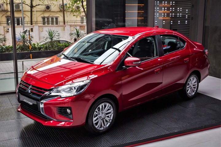 Mitsubishi Attrage với ngôn ngữ thiết kế "Dynamic Shield" tạo ấn tượng mạnh mẽ.