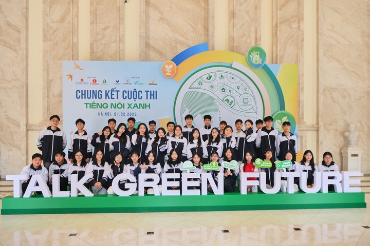 Học sinh Trường THPT A Duy Tiên (Ninh Bình) có mặt tại Vòng Chung kết cuộc thi Tiếng nói Xanh để giao lưu, học hỏi từ các đội thi xuất sắc.