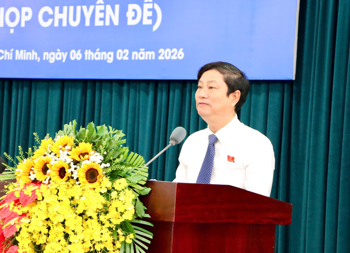 Chủ tịch HĐND TP.HCM Võ Văn Minh, phát biểu khai mạc kỳ họp.