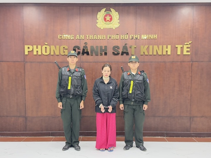 Bị can Trương Thị Hồng tại Cơ quan điều tra. (Ảnh: CACC)