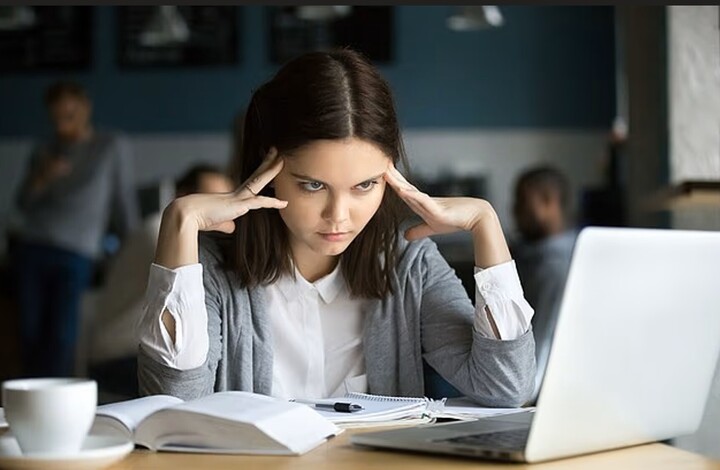 Thế hệ Z lớn lên trong thời đại các thiết bị kỹ thuật trở nên phổ biến trong các trường học toàn cầu. (Ảnh minh họa)