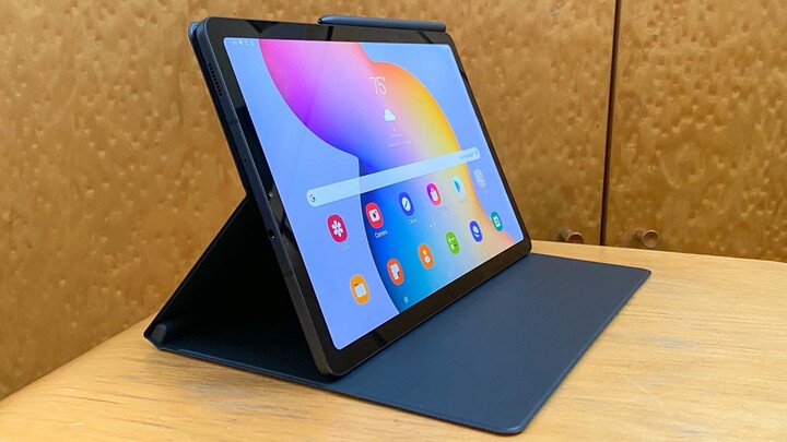 Samsung Galaxy Tab S6 Lite có bút S Pen tích hợp sẵn.