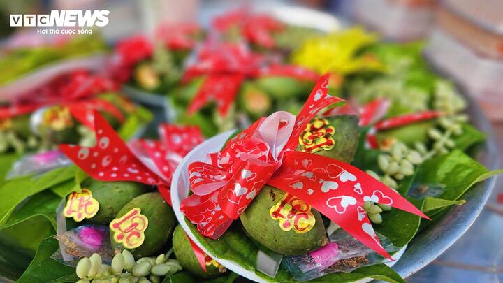 Giá hoa vạn thọ, xôi chè ít biến động, khách tranh thủ sắm lễ cúng ông Táo sớm - 14