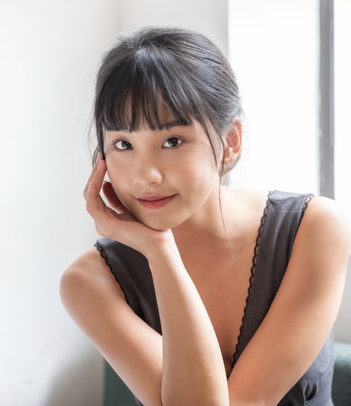 Ceri Thu Hà là "nàng thơ" GenZ mới của phim giờ vàng VTV.