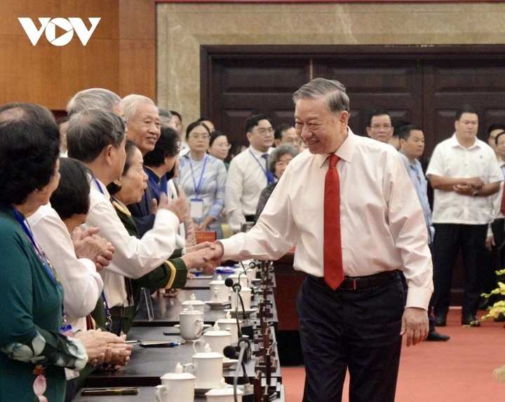 Tổng Bí thư Tô Lâm tới thăm và chúc Tết Đảng bộ, chính quyền và Nhân dân TP.HCM.