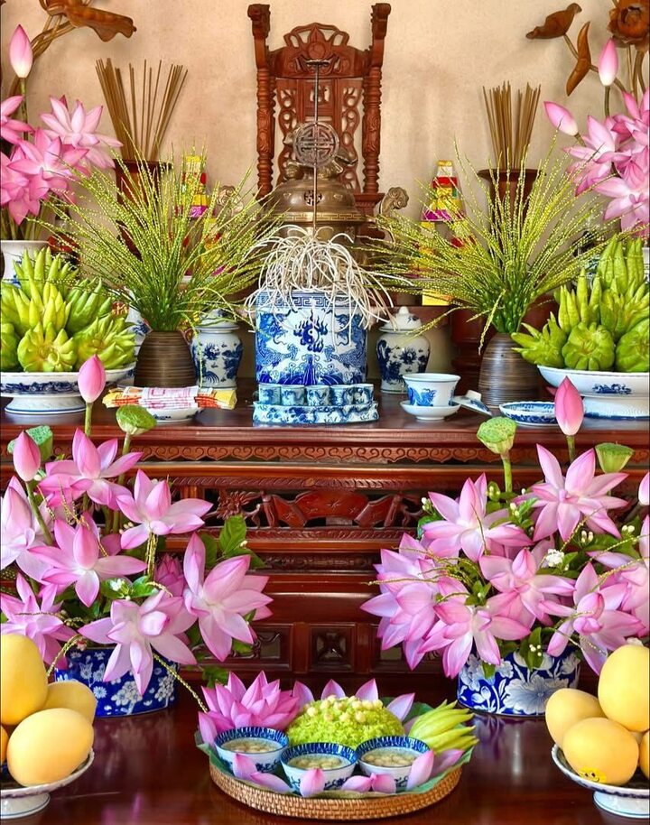 Mẹ đảm Hà Nội gây sốt mạng khi 'nhật ký' những mâm lễ cúng 365 ngày qua - 11