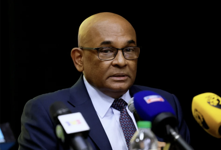 Tổng thư ký Liên đoàn bóng đá châu Á (AFC), ông Datuk Seri Windsor Paul John.