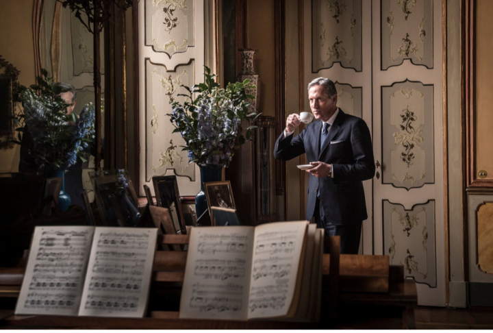 Howard Schultz là người có công lớn trong việc đưa Starbucks trở thành đế chế cà phê nổi tiếng thế giới. (Ảnh minh hoạ: The New York Times)