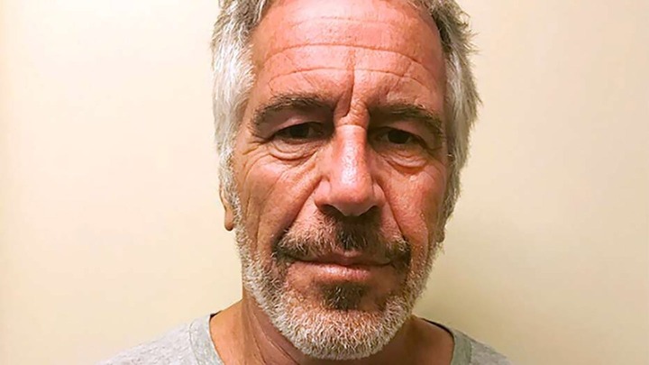 "Tỷ phú ấu dâm" Jeffrey Epstein