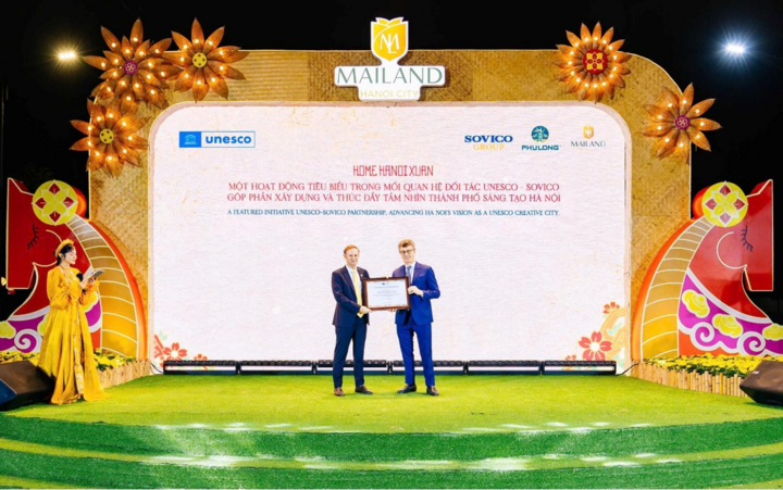 Home Hanoi Xuan được UNESCO trao chứng nhận sáng kiến tiêu biểu, ghi nhận nỗ lực đưa di sản truyền thống hòa nhịp đời sống đô thị sáng tạo.