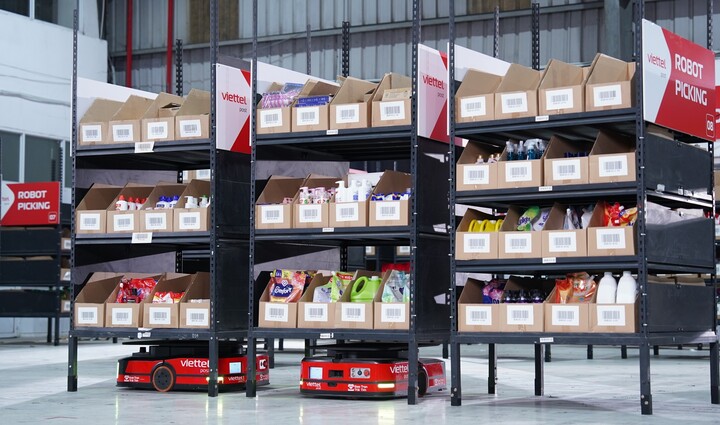 Viettel Post xác định chuyển phát, kho vận, vận tải và thương mại là các trụ cột chiến lược. (Ảnh: VTP)