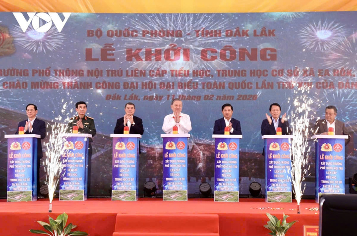 Tổng Bí thư cùng lãnh đạo ban, ngành Trung ương động thổ khởi công công trình