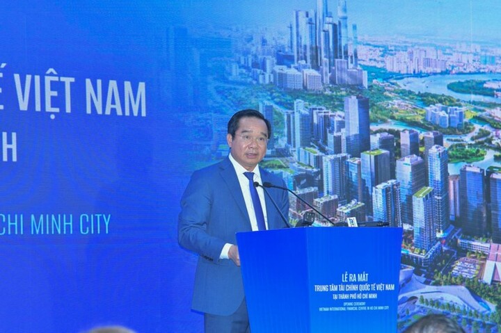 Chủ tịch UBND TP.HCM Nguyễn Văn Được phát biểu tại lễ ra mắt.